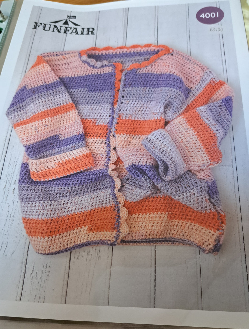 Emu 4001 - Child's Crochet Cardigan Pattern