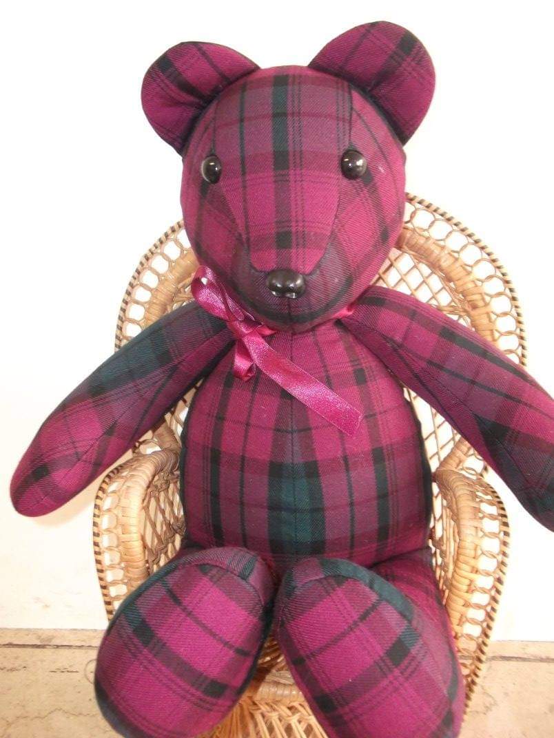 Lindsey tartan bear