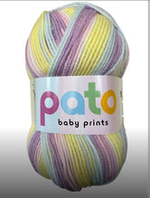 Load image into Gallery viewer, Baby Pato Print Double Knit
