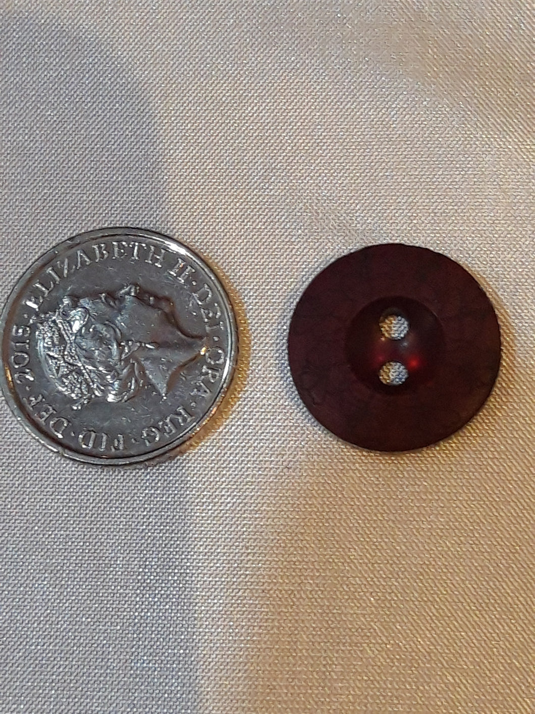 Small Wine Flower Edge Button