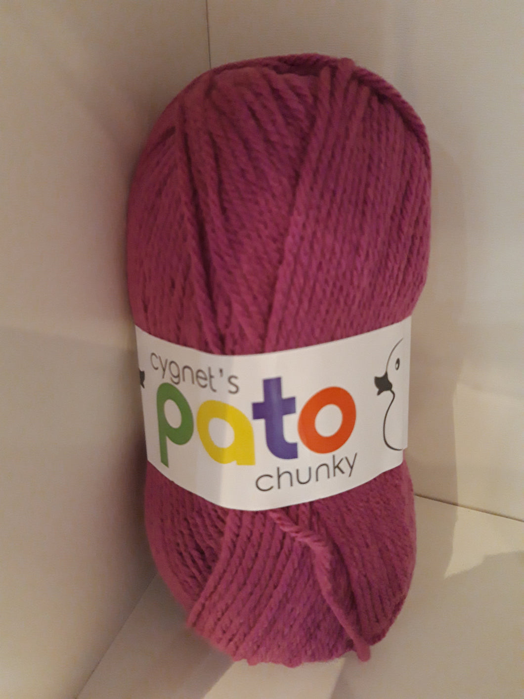 Thistle Pato Chunky Knit Yarn